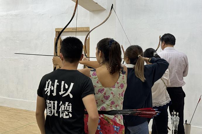 傳統弓射箭專業課堂